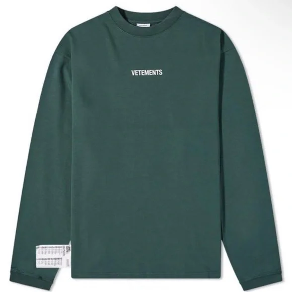 Vetements Men's Green Long Sleeve Logo Label T-shirt NWoT Size XL - Picture 1 of 3